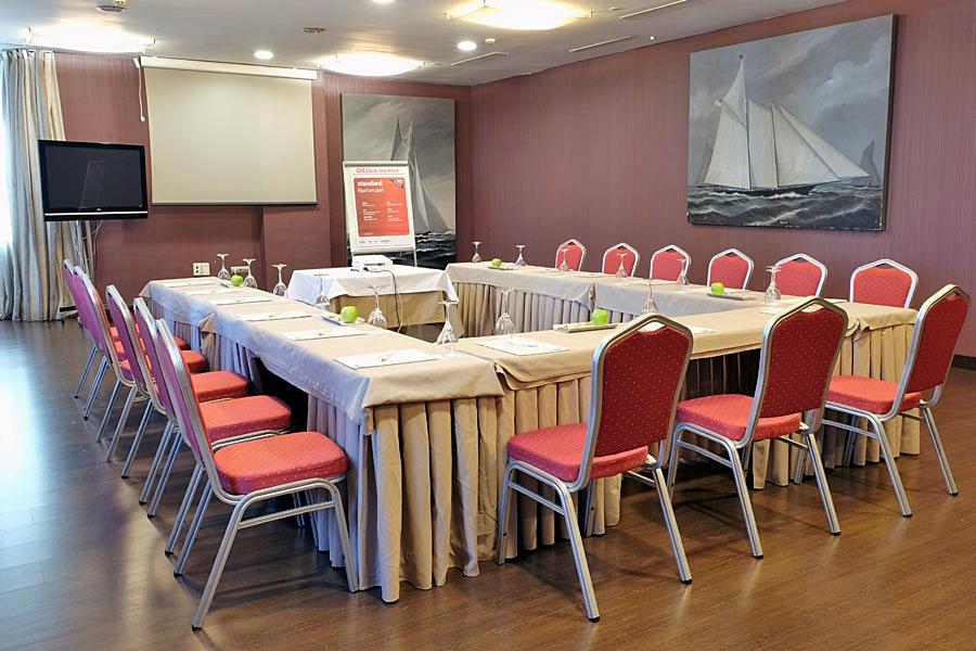 Hotel Asset Torrejon Torrejón de Ardoz Εξωτερικό φωτογραφία